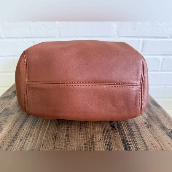 COACH - Waverly Bag - Vintage - Picture 5 of 14